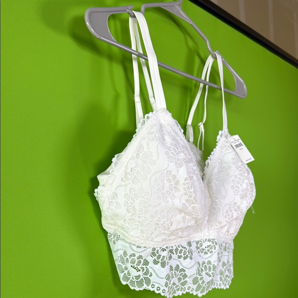 Aerie White Lace Intimates Collection - Picture 4 of 9